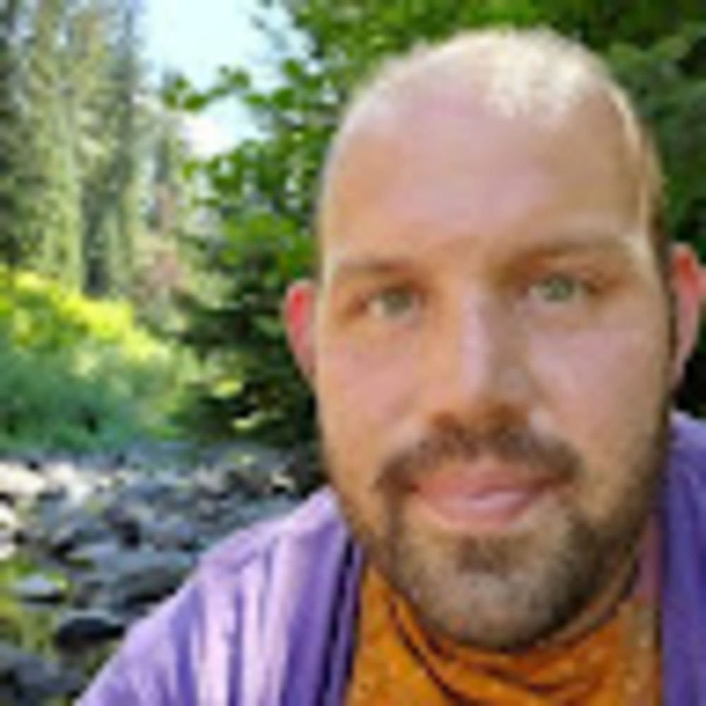 Meet your Posher, Eric